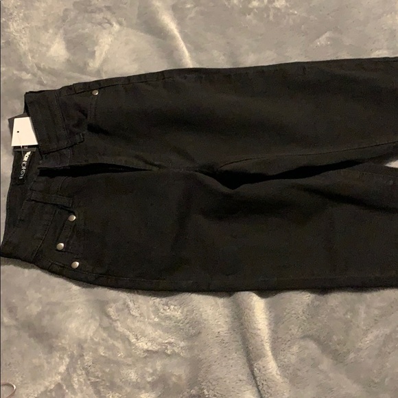 Jeans - Picture 3 of 4